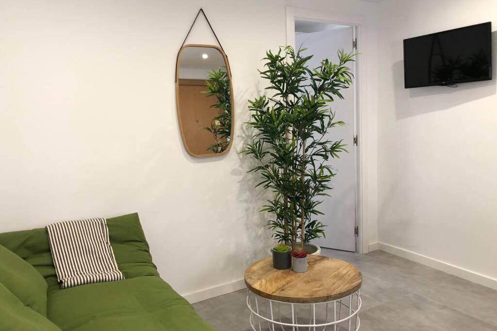 M3 Terrace. Cool Apartment 15 Min Center By Metro Esplugues de Llobregat Exteriér fotografie